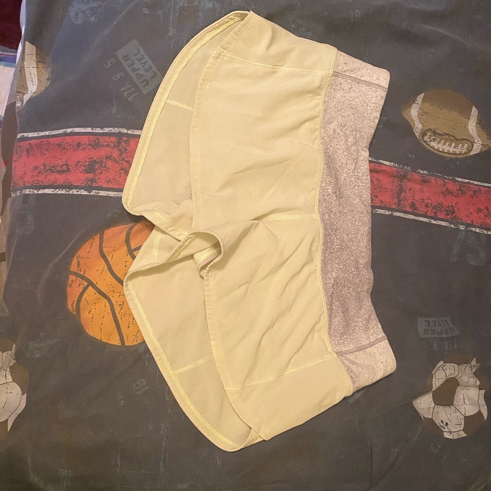Lululemon size 6, 2.5” shorts
